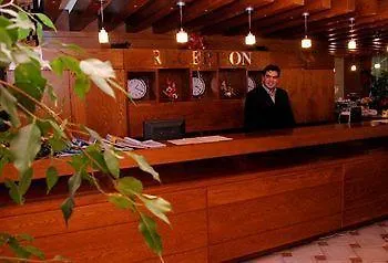فندق Narcis 4*